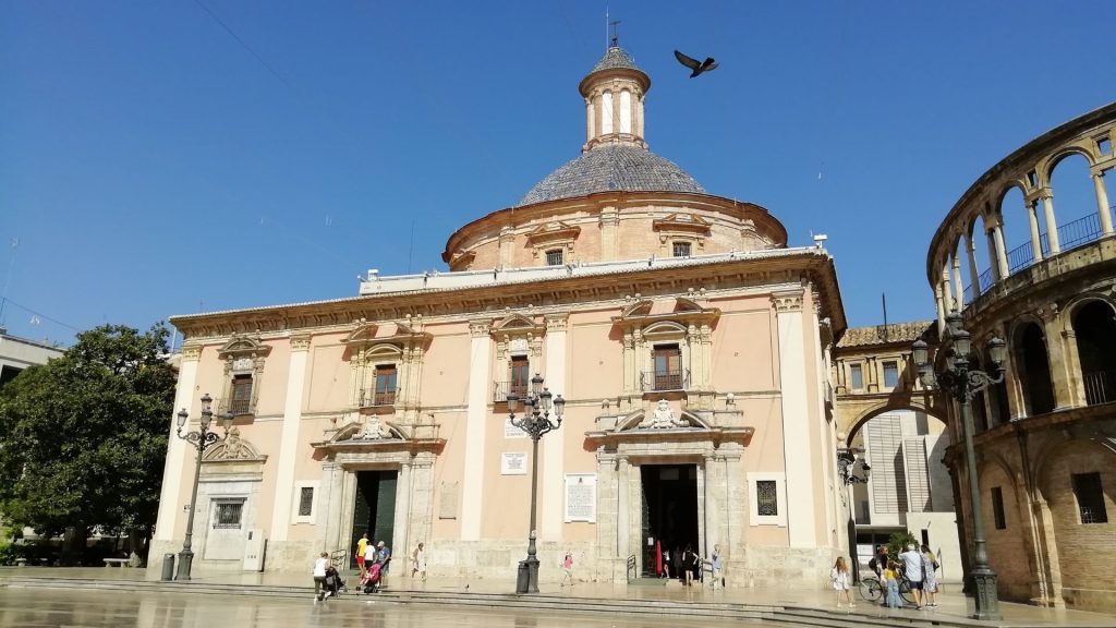 Plaza de La Virgen - Valencia