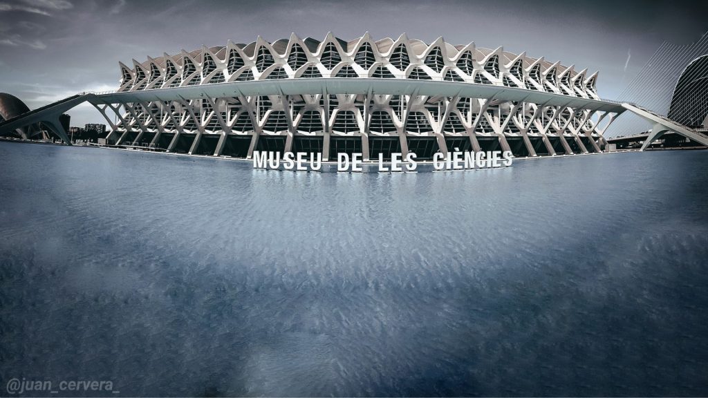 Ciudad de las artes y las ciencias - Sitios de valencia para hacer fotos