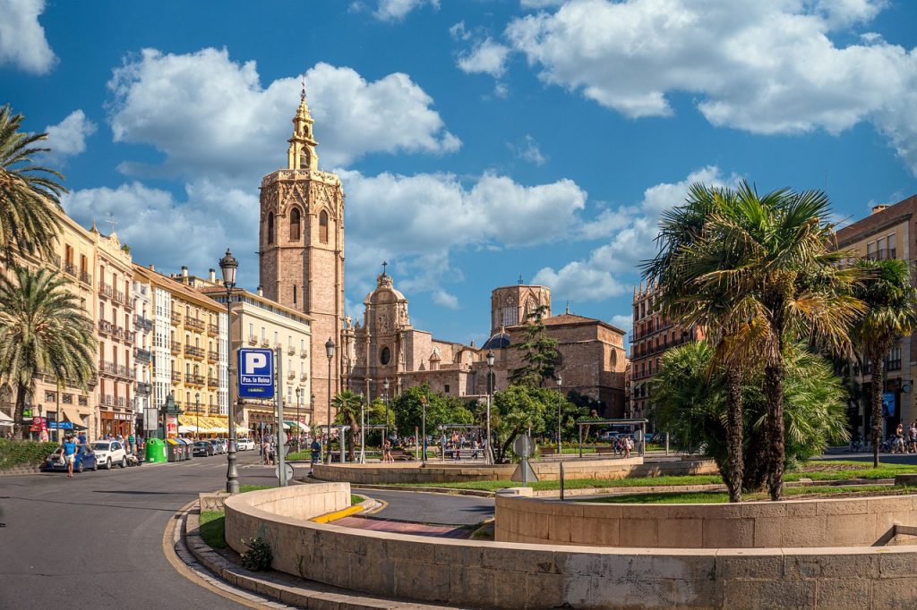 Cómo organizar tu viaje a Valencia